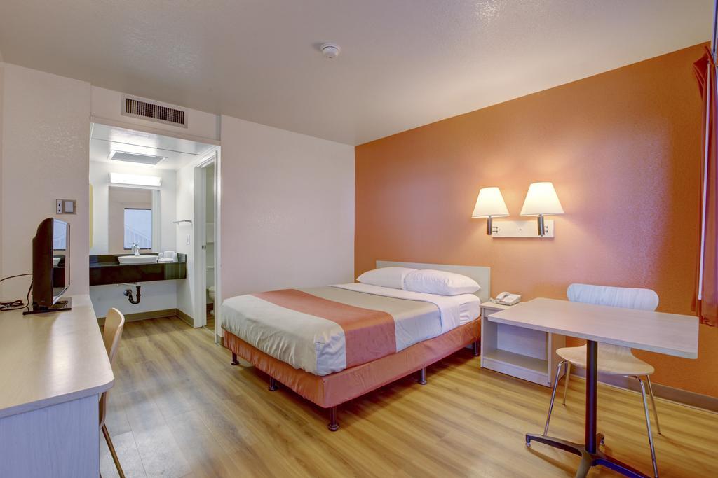Motel 6-Corona, Ca Kamer foto