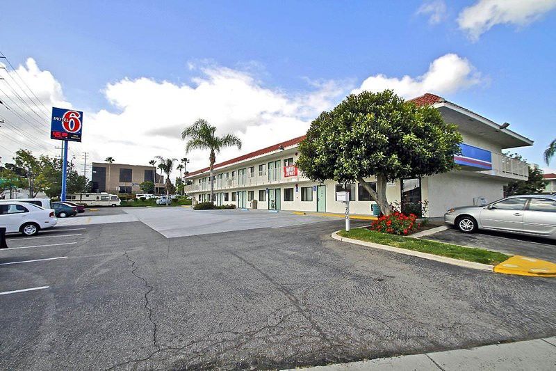 Motel 6-Corona, Ca Buitenkant foto
