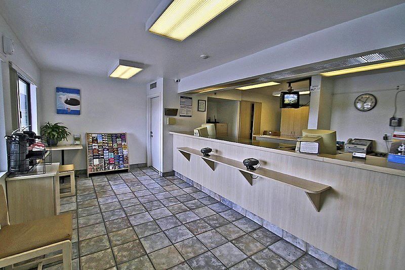 Motel 6-Corona, Ca Buitenkant foto